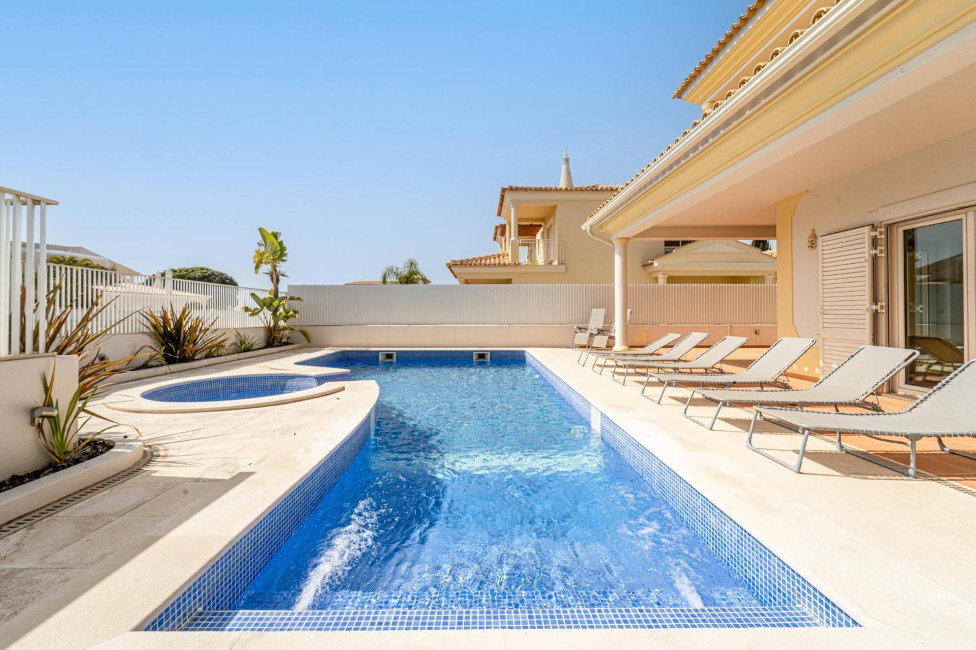 Villa Ribeiro By Hellovacations Albufeira Exteriér fotografie